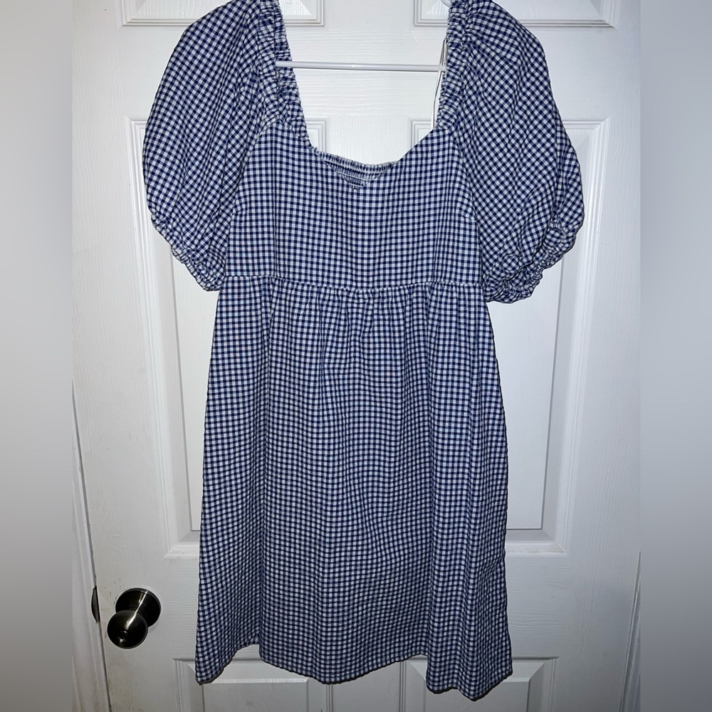 Old Navy; Blue & White Gingham puff sleeve dress